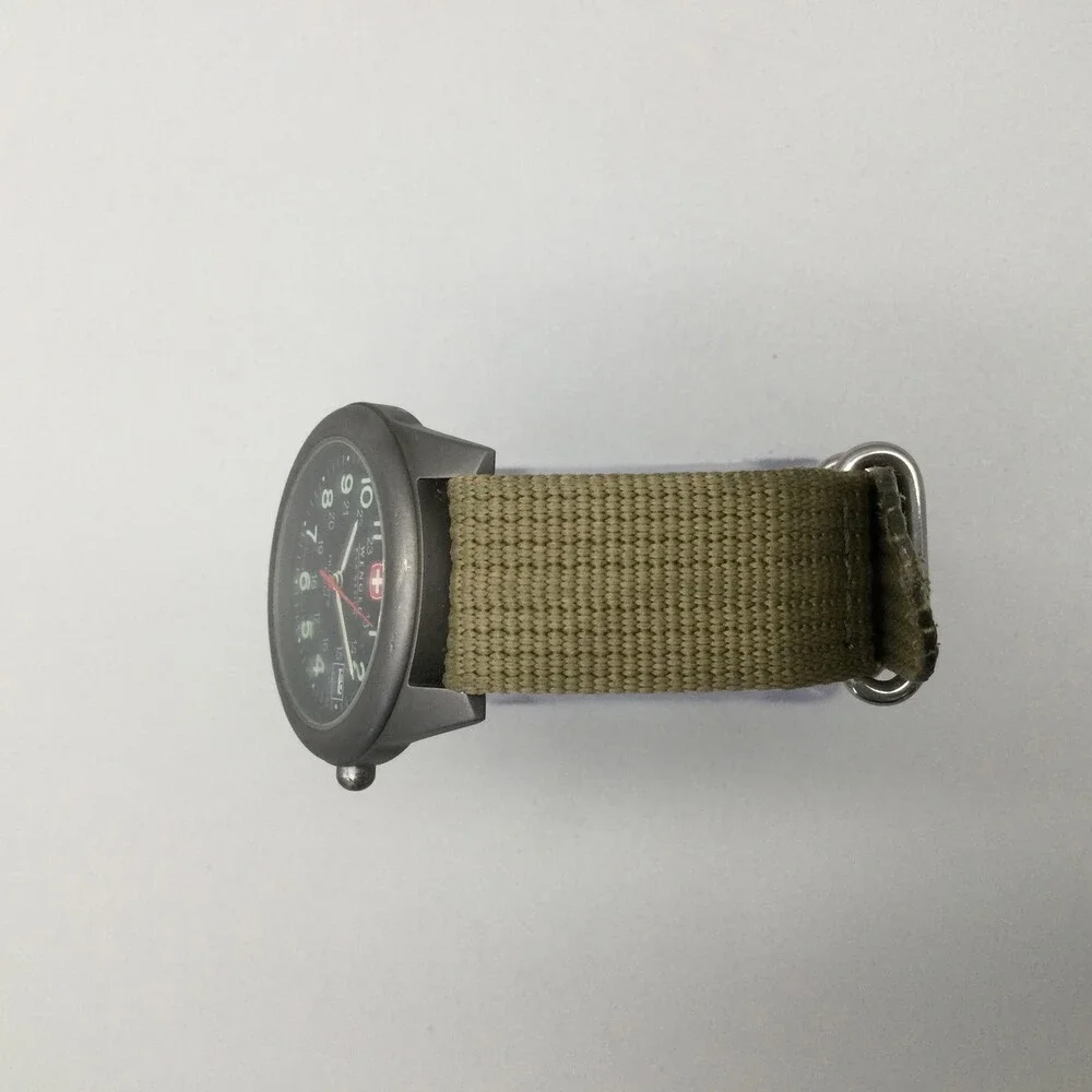 Wenger SAK Design Mens Watch 37mm Black Dial Green Nylon Date Swiss New Battery